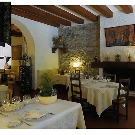 Logis Du Grand Duc Restaurant Gincla