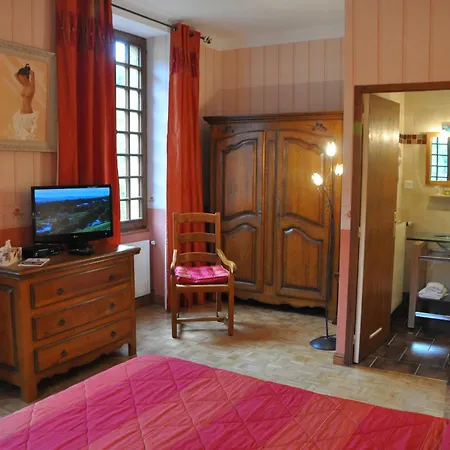 Hotel Logis Du Grand Duc Restaurant Gincla