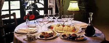 Logis Du Grand Duc Restaurant Hotel Gincla