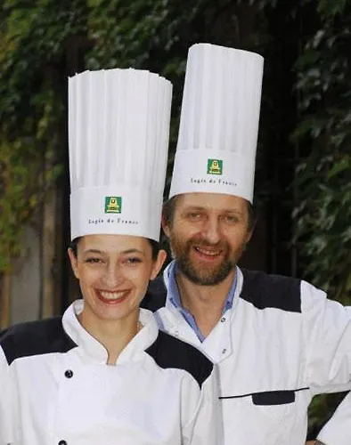 Hotel Logis Du Grand Duc Restaurant Gincla