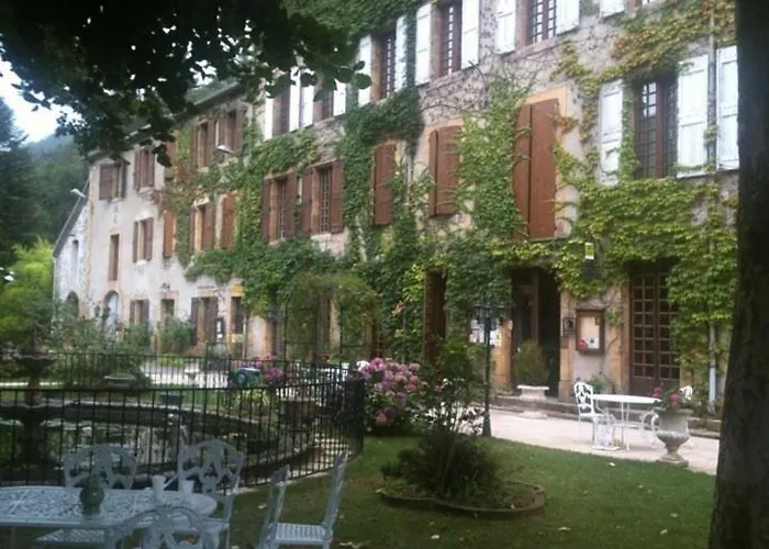 Logis Du Grand Duc Restaurant Hotel Gincla