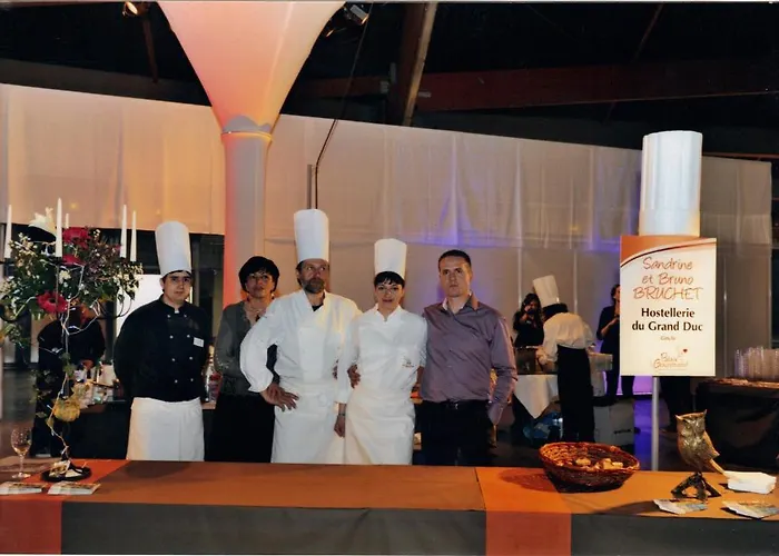 Logis Du Grand Duc Restaurant 3* Gincla