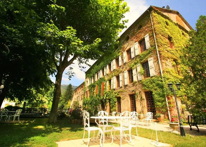 Logis Du Grand Duc Restaurant 3* Gincla