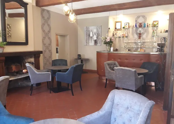 Hotel Logis Du Grand Duc Restaurant 3*